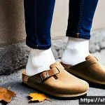 버켄스탁 보스턴과 취리히 샌들 비교 - **Birkenstock Boston: Effortless Autumnal Comfort**
A young adult, gender-neutral, stands comfor...